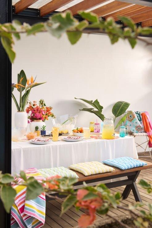 Sheet street living room